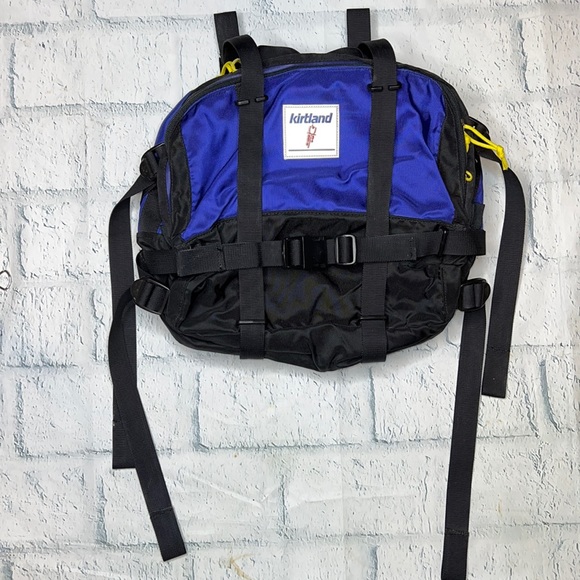 🔹 Vintage Kirtland Cycling bag
